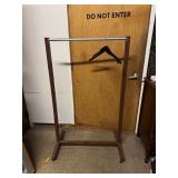 Clothing Rack on Wheels Clothing Rack on Wheels