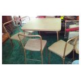 Cosco Vintage Folding Table and Chairs (4).