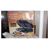 Brentwood Waffle Maker, Forman Grill, Personal Blender and More.