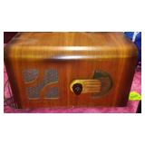 Zenith Vintage Radio