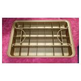 Pyrex 9x 13 with Case and Cover and Brownie Pan.