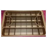 Pyrex 9x 13 with Case and Cover and Brownie Pan.