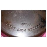 Cast Iron Wagner Ware 1059 A.
