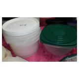 Nice Lot of Storage with Lids, Tupperware, Rubbermaid and More.