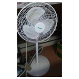 Hoover Steam Vac with Attachment Hose, Fan, Wet Jet.