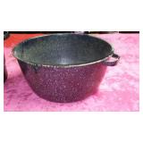 Speckled Enamel Canner and Basin