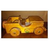 City of Fargo Hand Crafted Car and Glass Chess Set.