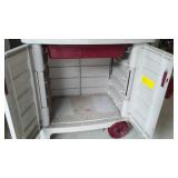 Suncast Rolling Garden Cart/ planting Station.