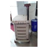 Suncast Rolling Garden Cart/ planting Station.
