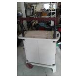 Suncast Rolling Garden Cart/ planting Station.