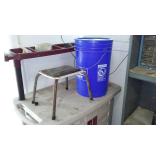 Suncast Rolling Garden Cart/ planting Station.