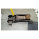 Craftsman 3 ½ Ton Hydraulic Floor Jack.