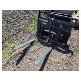New Side Shift Fork for Mini Skid Steer Loader Model FT-CYHC - Approx. 30" forks New Side Shift Fork for Mini Skid Steer Loader Model FT-CYHC - Approx. 30" forks