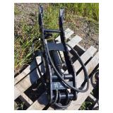 New 3T Mini Excavator Hydraulic Thumb Clamp 980mm - Approx. 38" New 3T Mini Excavator Hydraulic Thumb Clamp 980mm - Approx. 38"