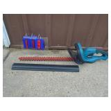 Makita 18 volt hedge trimmer 22. Trade show display. Makita 18 volt hedge trimmer 22. Trade show display.