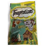 Pet Treat Lot w/ Heartland Farms, Temptations & Pedigree Dentastix Pet Treat Lot w/ Heartland Farms, Temptations & Pedigree Dentastix