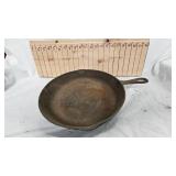 No 8 Cast Iron Pan No 8 Cast Iron Pan