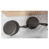 No 3 and No 5 Cast Iron Pans-Pair No 3 and No 5 Cast Iron Pans-Pair