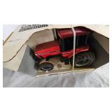 Ertl Case International 7150 w/box Ertl Case International 7150 w/box