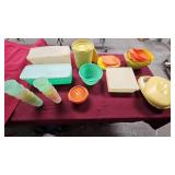 Lot of Assorted Tupperware all pieces complete and in Great Condition Lot of Assorted Tupperware all pieces complete and in Great Condition