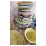 Hazel Atlas Monderntone Platonite Dinnerware as pictured Hazel Atlas Monderntone Platonite Dinnerware as pictured