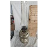 Lot of 2 Oil Lamps in Good Condition Lot of 2 Oil Lamps in Good Condition