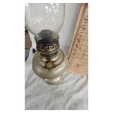 Lot of 2 Oil Lamps in Good Condition Lot of 2 Oil Lamps in Good Condition