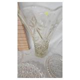Clear Glassware and Large Vase Clear Glassware and Large Vase