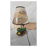 John Deere Tractor Decorative Lamp(Tested and Works) John Deere Tractor Decorative Lamp(Tested and Works)