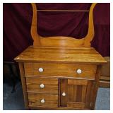 Vintage Washstand/Vanity, Very Nice Vintage Washstand/Vanity, Very Nice