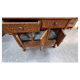 Buffet/Dresser with Mirror Buffet/Dresser with Mirror