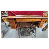Antique Singer Sewing Machine Antique Singer Sewing Machine