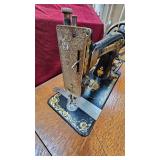 Antique Singer Sewing Machine Antique Singer Sewing Machine