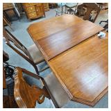 Kitchen Table  with 4 padded chairs and 12" Leaf Kitchen Table  with 4 padded chairs and 12" Leaf