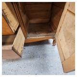 Vintage Washstand/Vanity Dresser Vintage Washstand/Vanity Dresser