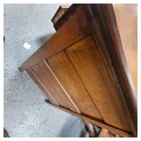 Vintage Washstand/Vanity Dresser Vintage Washstand/Vanity Dresser