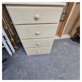 Pair of Small White Dressers(3 drawers and 4 drawers) Pair of Small White Dressers(3 drawers and 4 drawers)