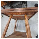 Pair of End Tables Pair of End Tables