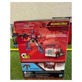 Transformers Generations Bonecrusher, Optimus Prime & Constructicon Scrapmetal
