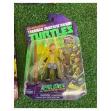 TMNT Leonardo vs Rocksteady, & Figures