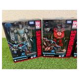 Transformers Studio Series Soundwave, Leadfoot, Cliffjumper & Autobot Topspin