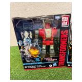 Transformers Studio Series Skipjack & Dinobot Slug & Daniel Witwicky