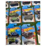 24 Hot Wheels