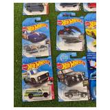 24 Hot Wheels