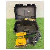 DeWalt Palm Grip Sander DW411 DeWalt Palm Grip Sander DW411