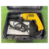 DeWalt D210083/8" VSR Drill & Bit Kit DeWalt D210083/8" VSR Drill & Bit Kit