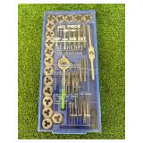 40 Piece Tap & Die Set 40 Piece Tap & Die Set