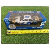 Polaris 1/24 Scale Stock Car Replica Polaris 1/24 Scale Stock Car Replica