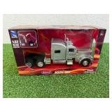 Peterbilt Model 389 1/32 Scale Peterbilt Model 389 1/32 Scale