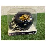 Jacksonville Jaguars Riddell Mini Helmet Jacksonville Jaguars Riddell Mini Helmet